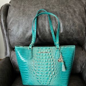 NWT Brahmin Medium Asher in Turquoise Melbourne. Smoke free. Priced to sell!